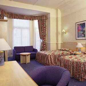 Barkston Gardens Hotel London Exterior photo